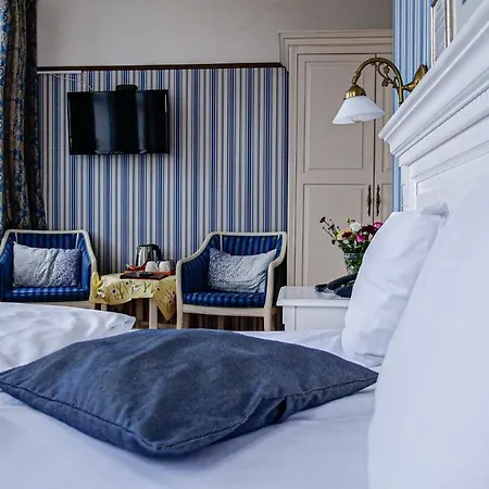 Aero Hotel 3*