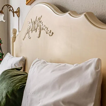 Aero Hotel 3*