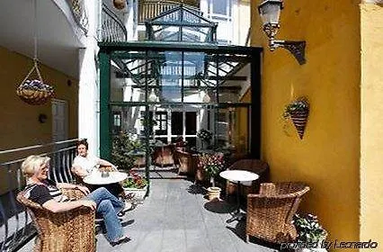 Aero Hotel 3*