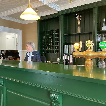 Hotel Aero 3*